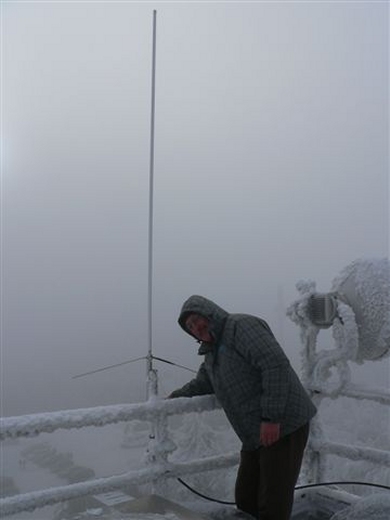 JACQUES ON6GPS 16 Jan 2010 (Antenne von DIAMOND V2000)